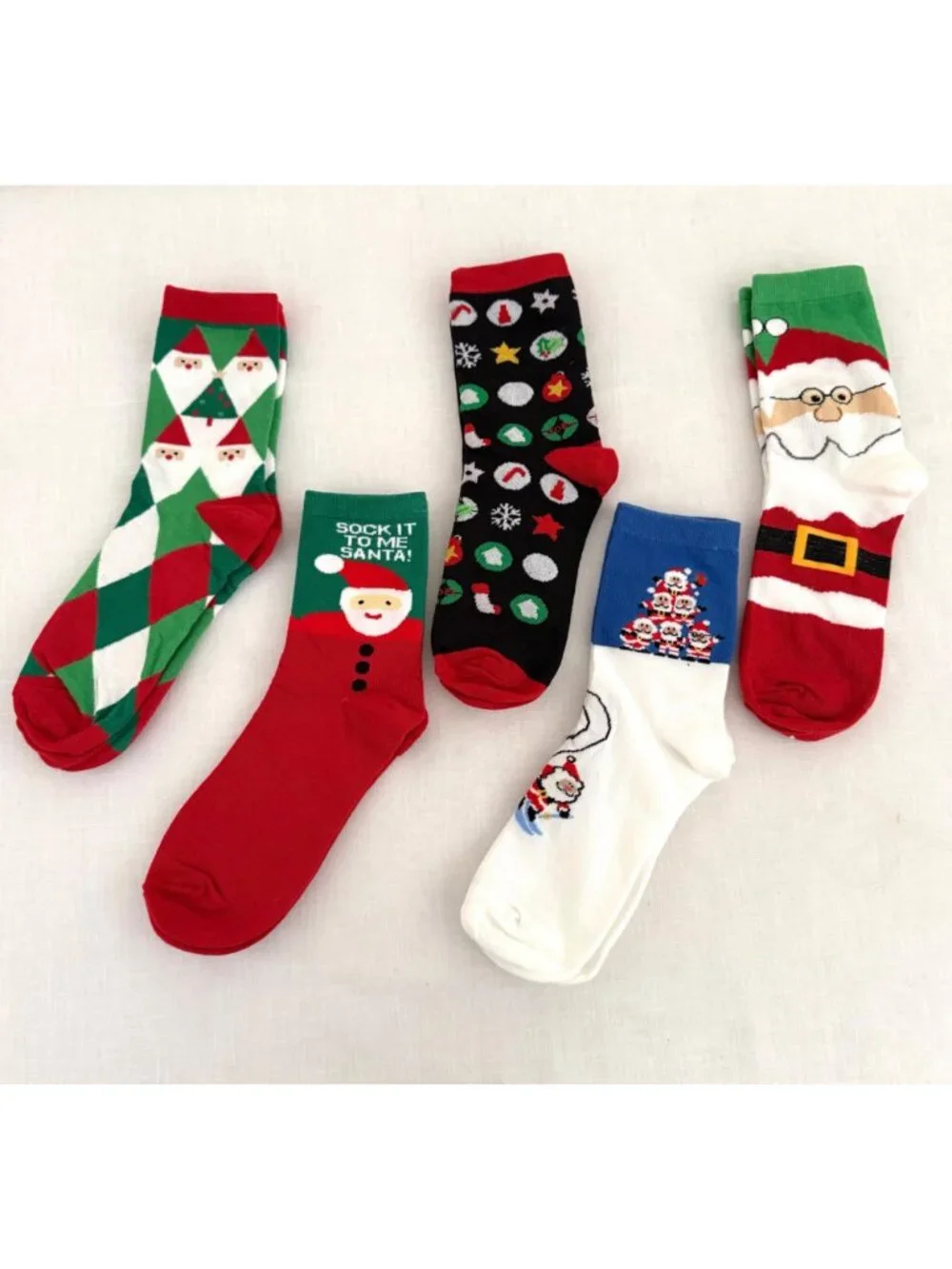 5 Pair Christmas Santa Socks Womens One Size Holiday Gift Set Celebrate